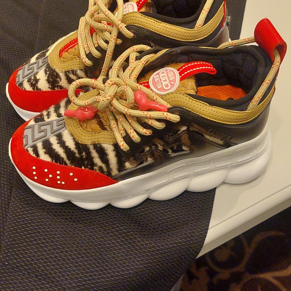 Versace Chain Reactions - Picture 3 of 6